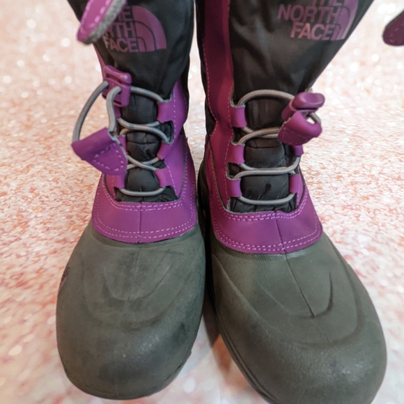 North Face Girls Alpenglow Purple Waterproof Snow Boots - Picture 4 of 12